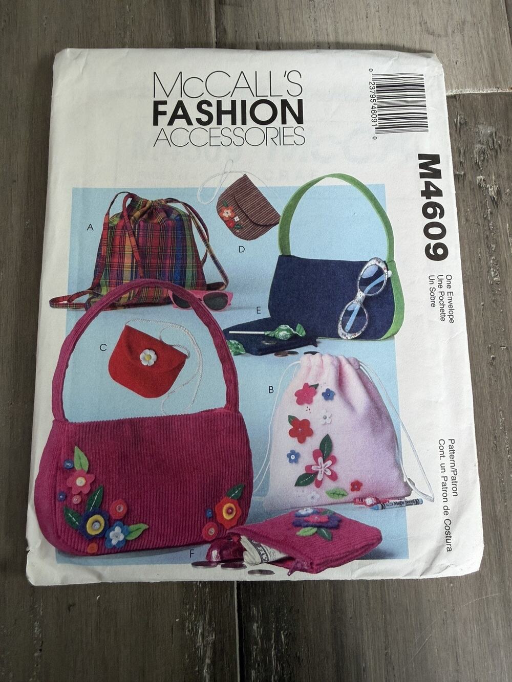 McCall’s Fashion Accessories M4609 Girls Backpacks Bags Pattern Vintage 2004